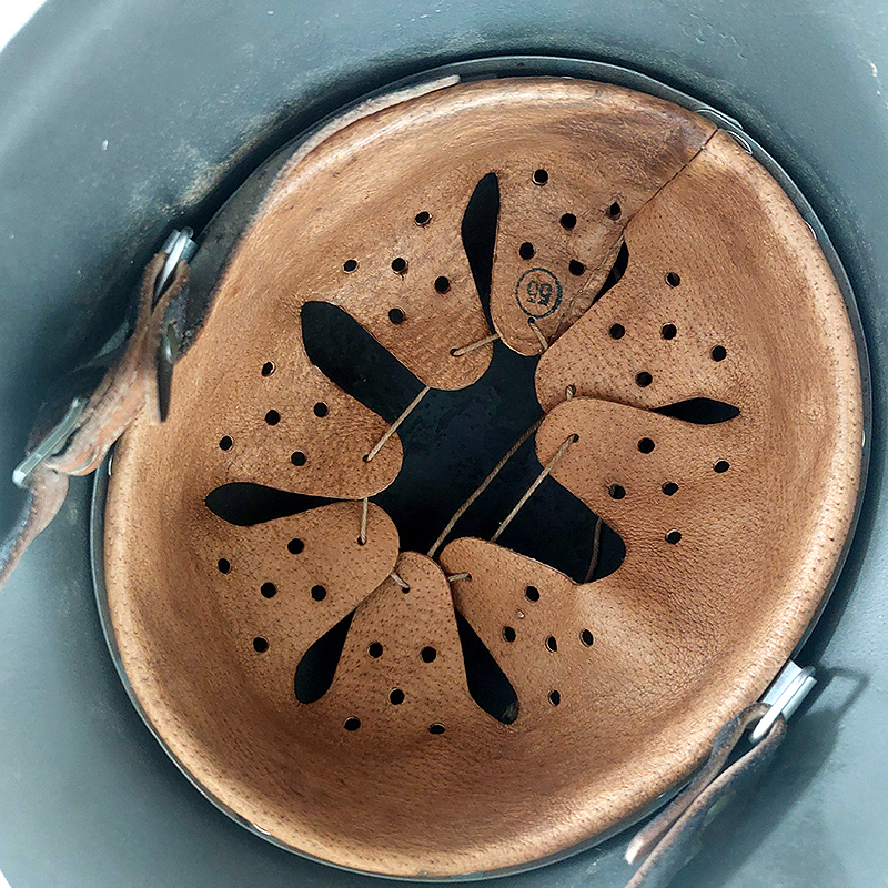 Casque Allemand Modèle 42